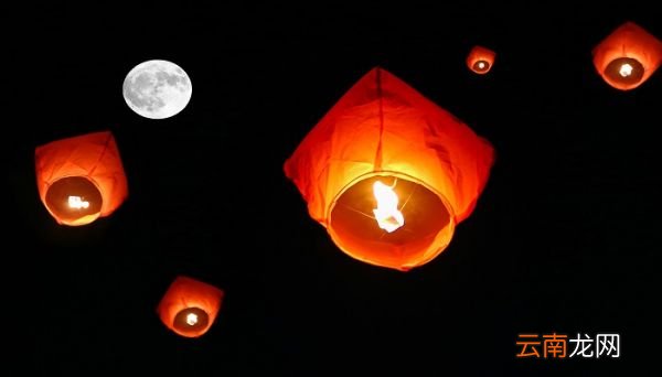 杜甫月夜翻译并赏析 杜甫的《月夜》翻译