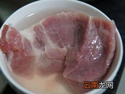 生猪肉清洗小窍门