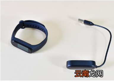 小米手环4对比小米手环3哪个更好?两者配置区别对比介绍