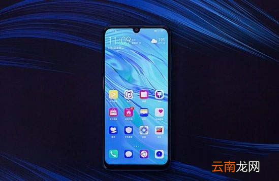 华为麦芒8对比华为nova4哪款值得入手?两者性价比区别实测介绍