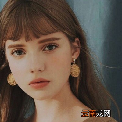 2019最新可甜可盐的欧美气质小姐姐微信头像大全分享