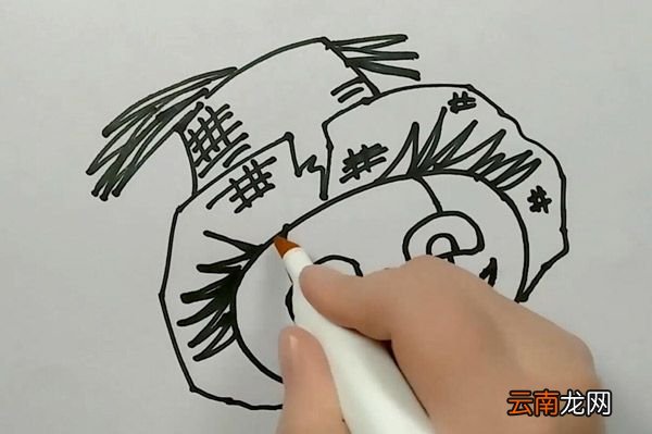 戴草帽的南瓜简笔画 戴草帽的南瓜怎么画
