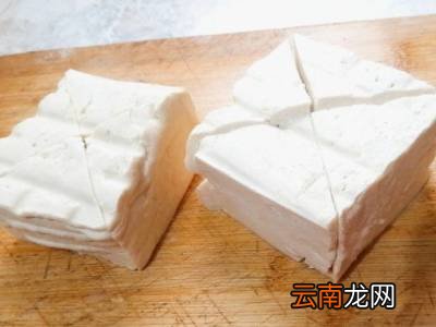 豆腐怎么切三角块
