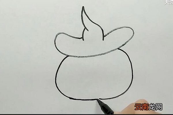 戴帽子的邪恶南瓜简笔画 戴帽子的邪恶南瓜怎么画