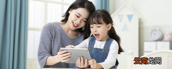 八百标兵奔北坡是什么典故 八百标兵的故事来由