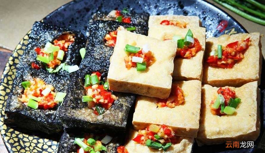 臭豆腐为什么闻起来臭吃起来香？