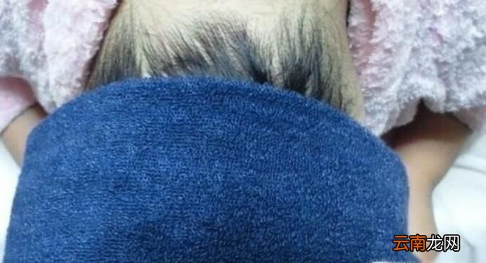 如何用毛巾包头发