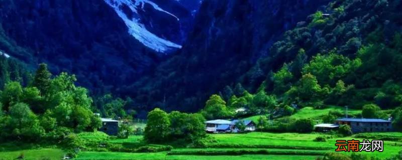 雨崩海拔
