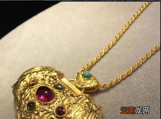 谢娜还锁是什么梗？