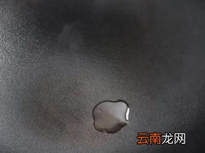 铸铁锅怎么开锅不生锈不粘锅