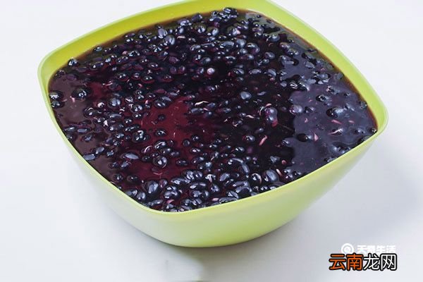 黑豆生吃的功效与作用 黑豆生吃有什么功效