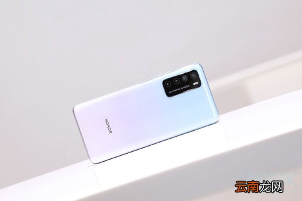 荣耀x10和荣耀play4区别