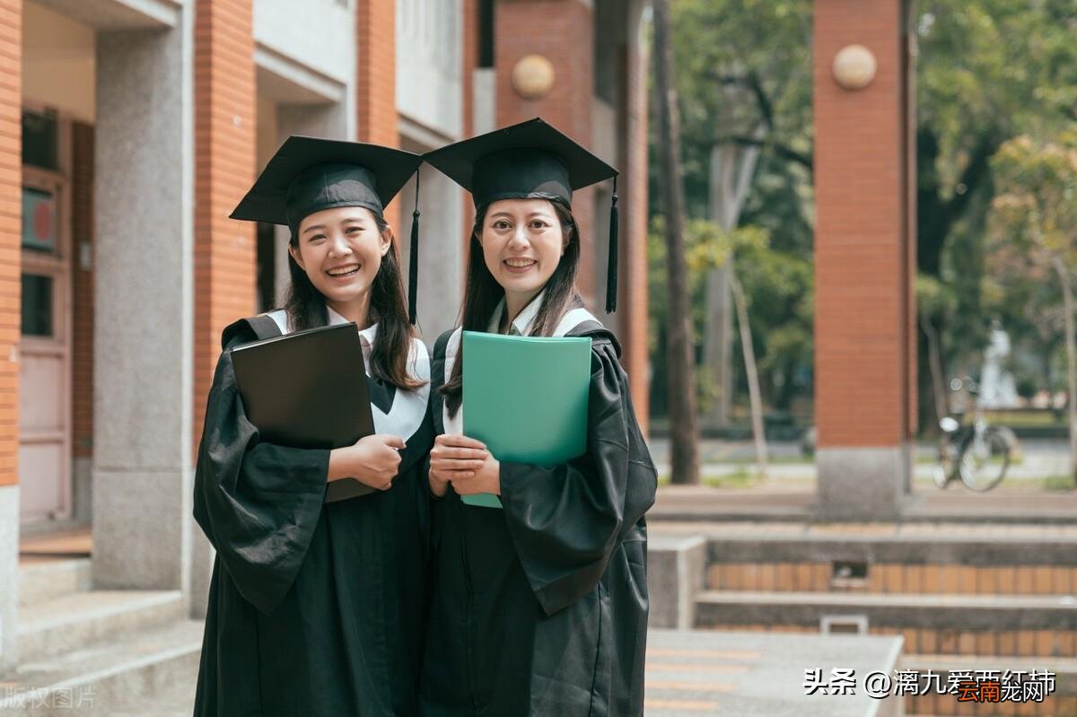 新时代大学生如何树立文化自信讲好中国故事