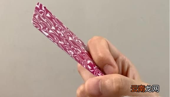 飞扑克牌的技巧