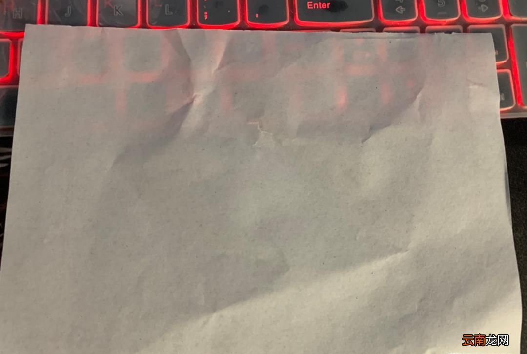 如何用纸折叠小船