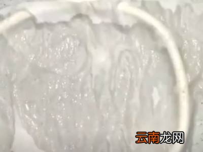 保鲜盒橡胶圈长黑点怎么解决