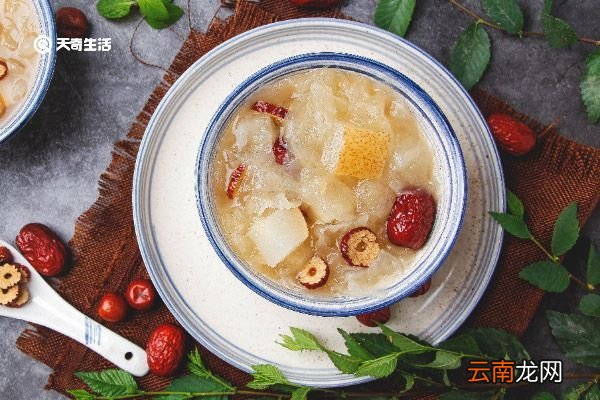 雪梨银耳汤黄皮籽的功效与作用 雪梨银耳汤的功效与作用