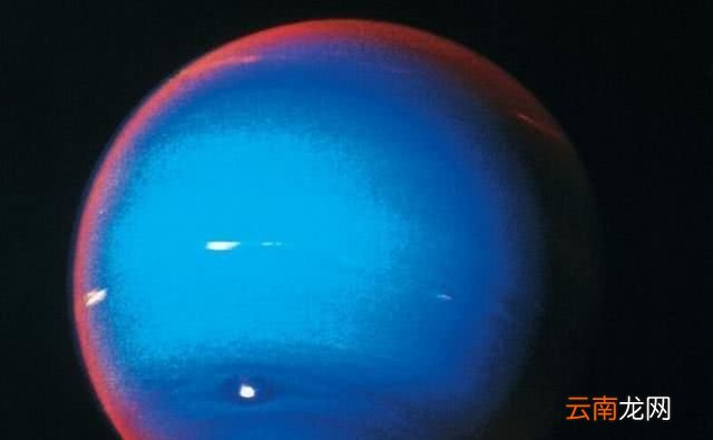 为什么海王星是蓝色的？