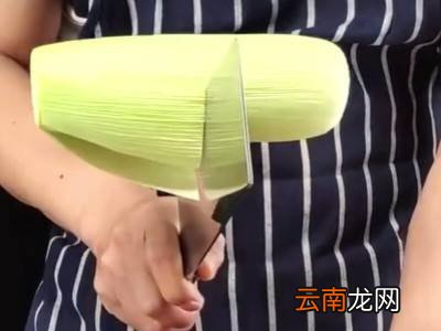 怎么切玉米成小段省力