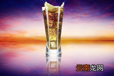 PS如何给杯子制作倒影 制作倒影方法介绍
