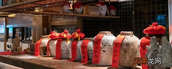 坐火车能带白酒吗 坐火车能不能带白酒