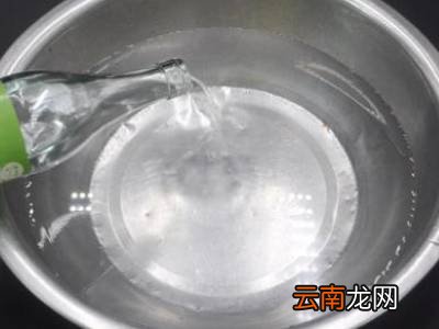 拖鞋怎么洗才干净小妙招