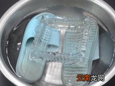 拖鞋怎么洗才干净小妙招