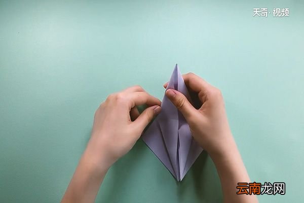 百合花怎么折