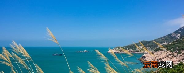 鲁滨逊漂流记的梗概 鲁滨逊漂流记的梗概是什么