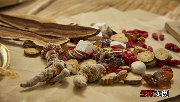 茯苓能不能开水直接泡着喝 茯苓可以用开水泡着喝吗