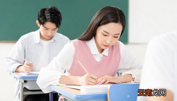 长沙大学是几本 长沙学院是几本